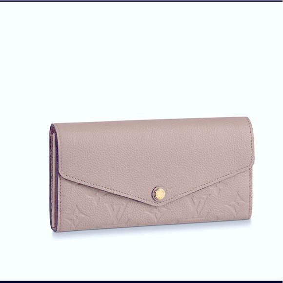 LV Sarah Wallet - Picture 10 of 13